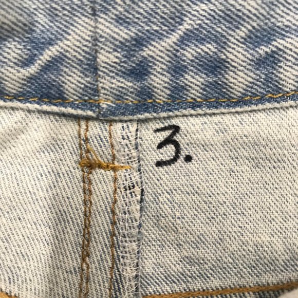 Denim Carmar Skirt Screen-Worn in 'Dare Me' - Picture 7 of 9